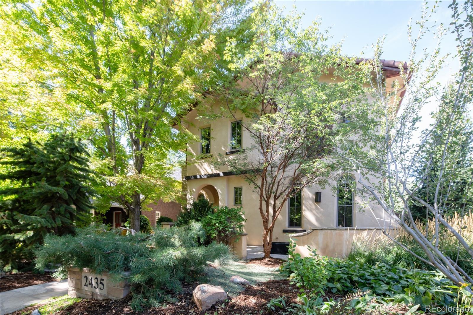 Photo of Listing #1809755