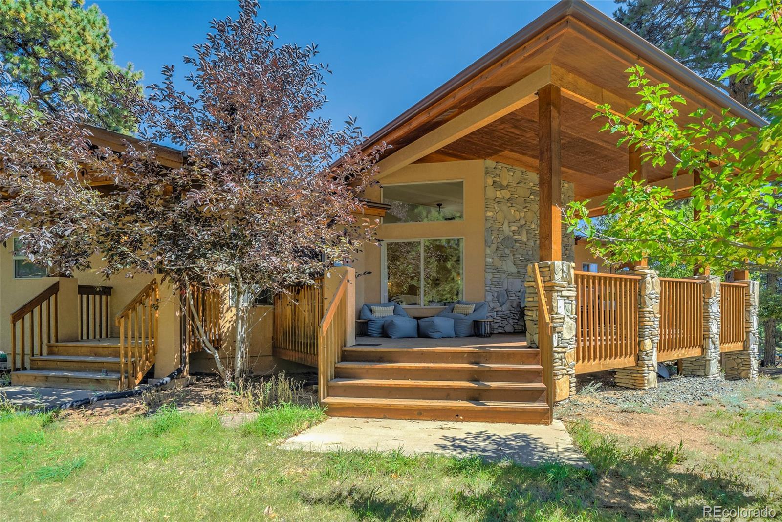 Photo of Listing #1810060