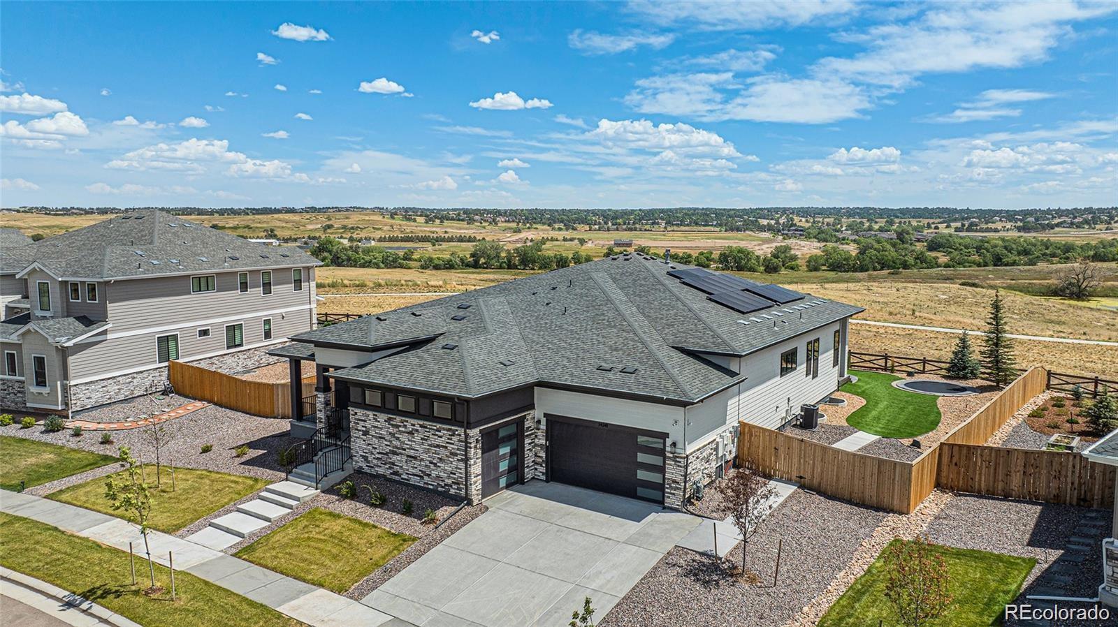 Photo of Listing #1841427