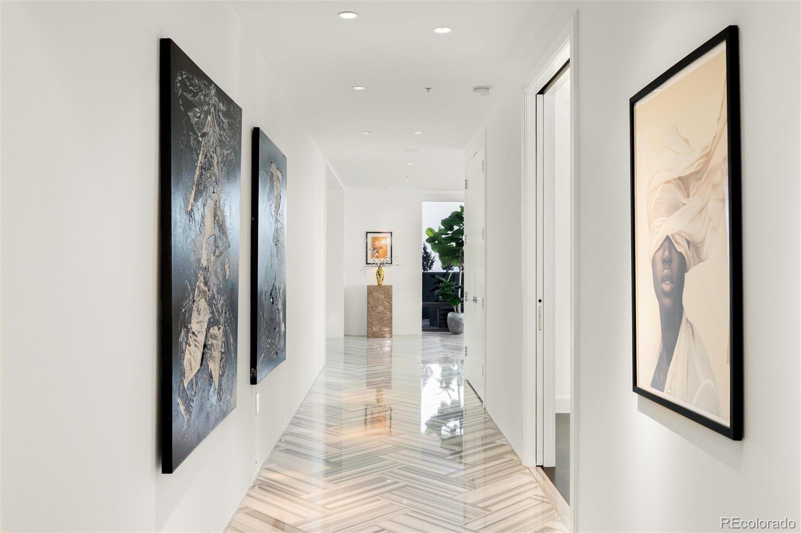 Photo of Listing #1845088