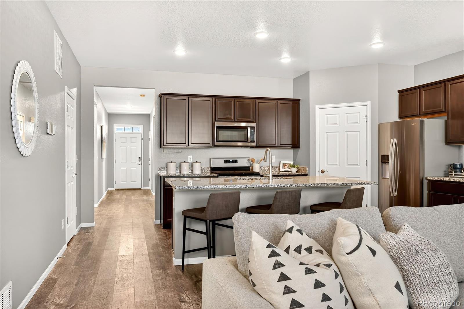 Photo of Listing #1848926