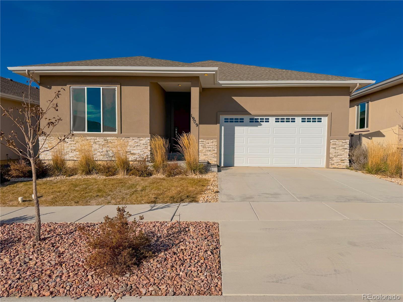 Photo of Listing #1849527