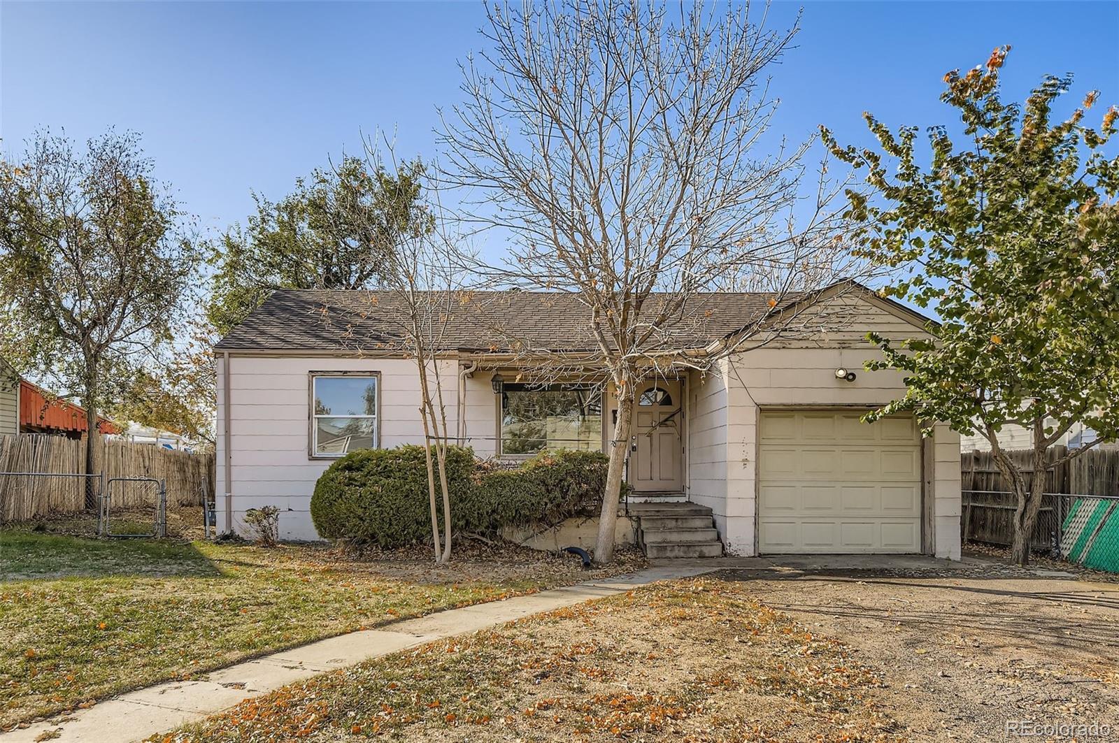 Photo of Listing #1876369