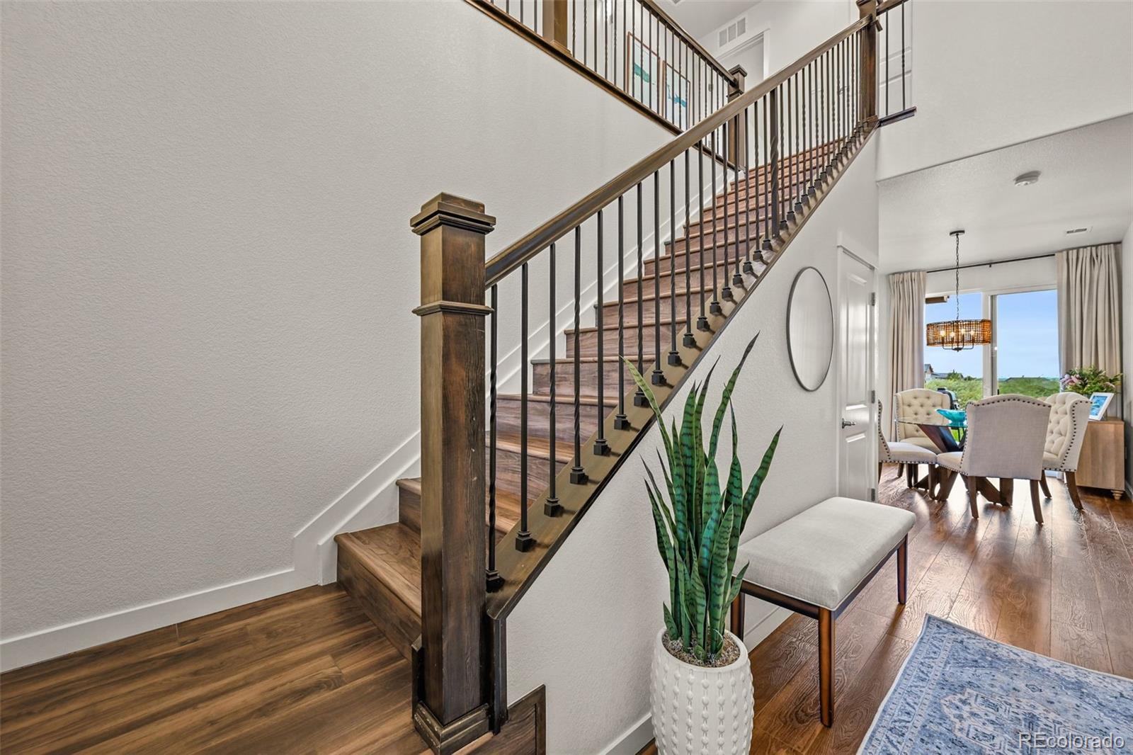 Photo of Listing #1882342