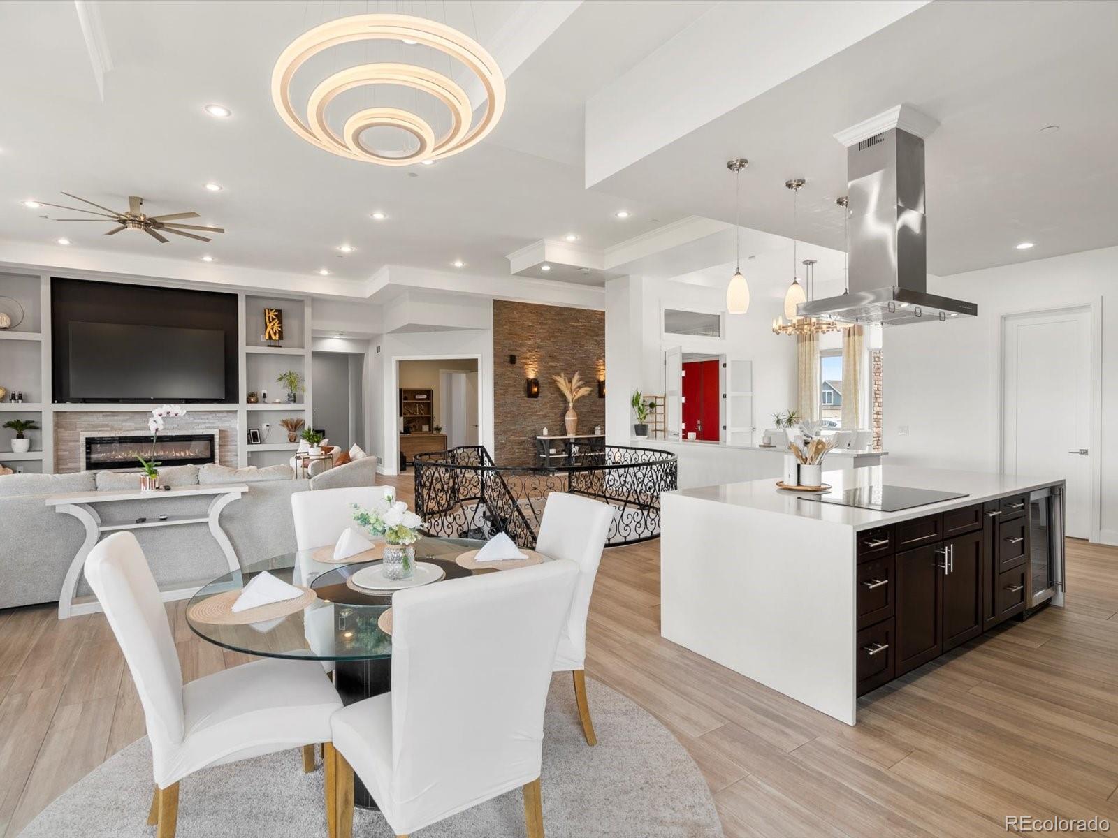 Photo of Listing #1889666