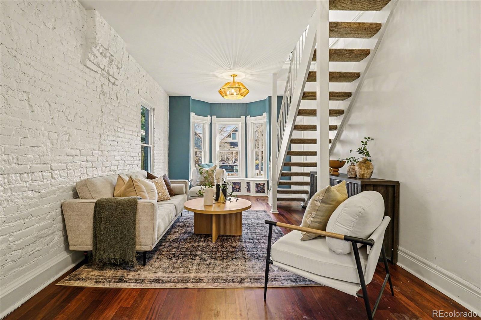 Photo of Listing #1891228