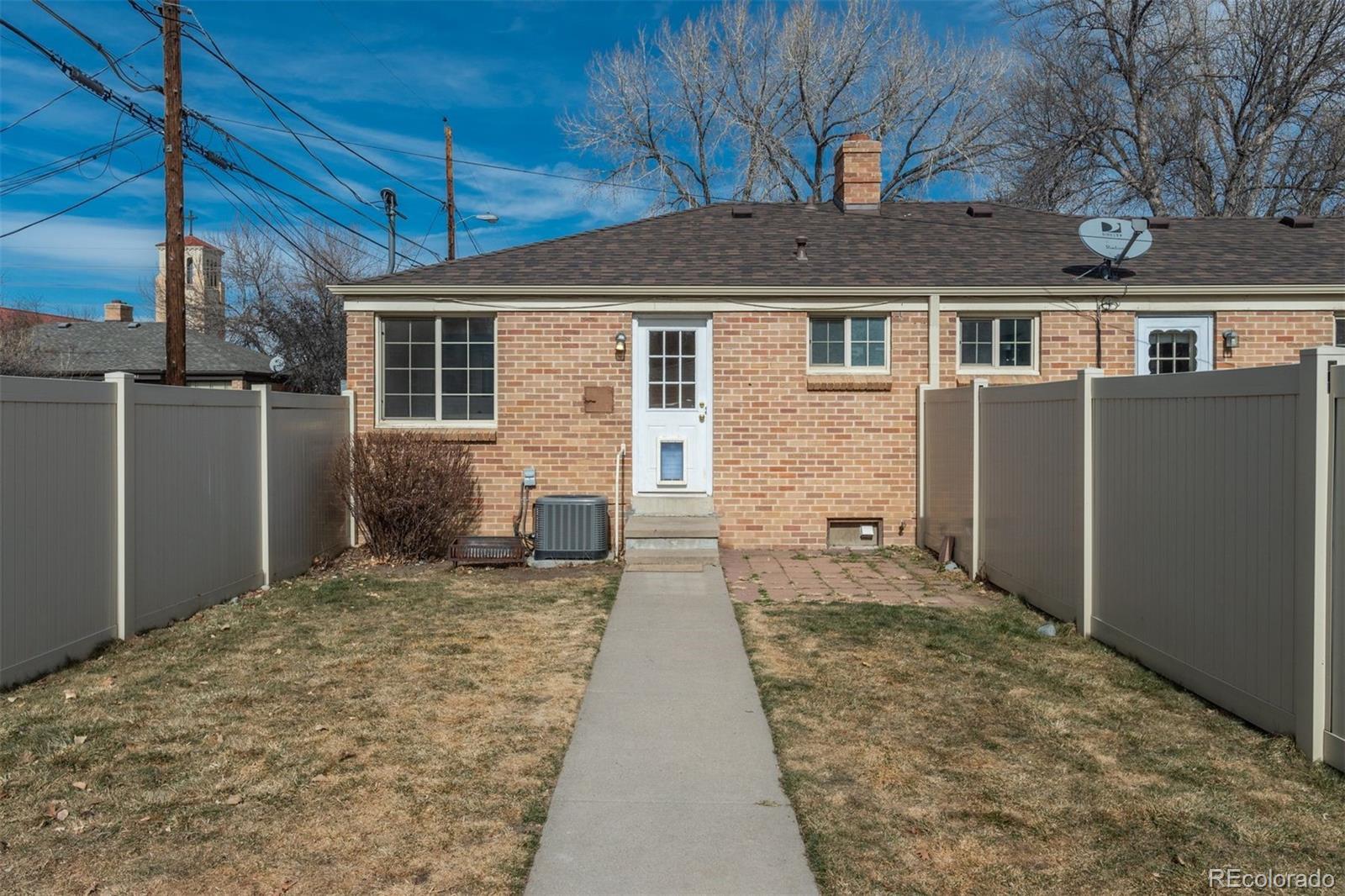 Photo of Listing #1896886