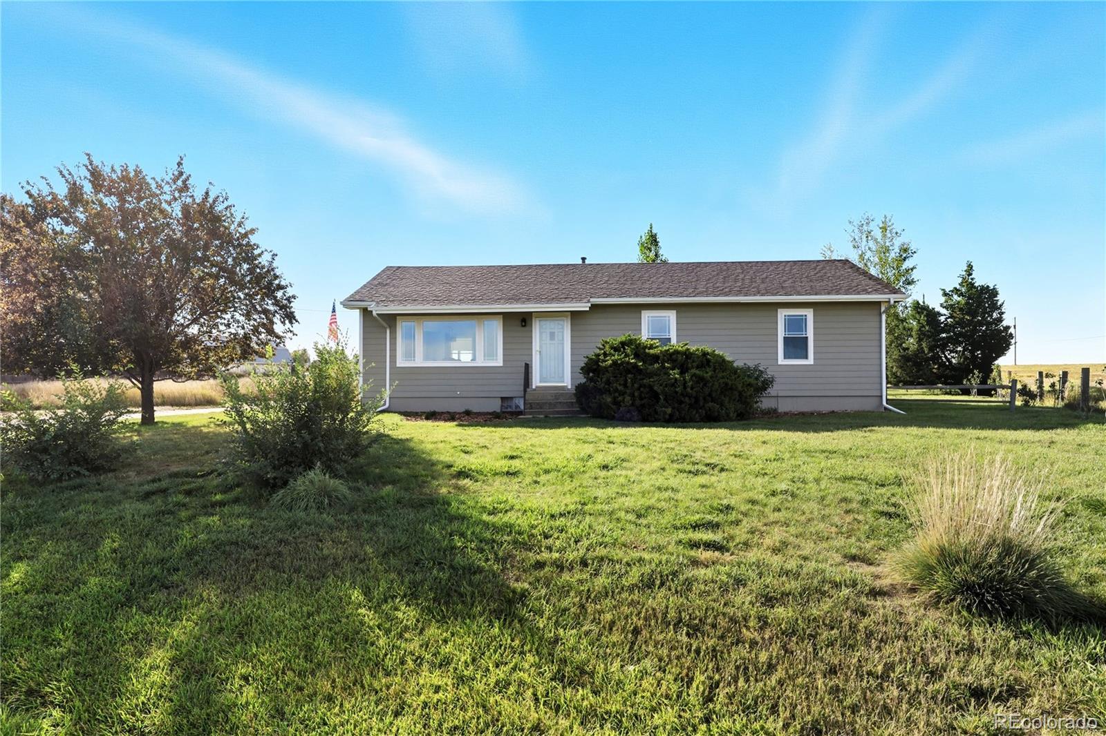 Photo of Listing #1898512