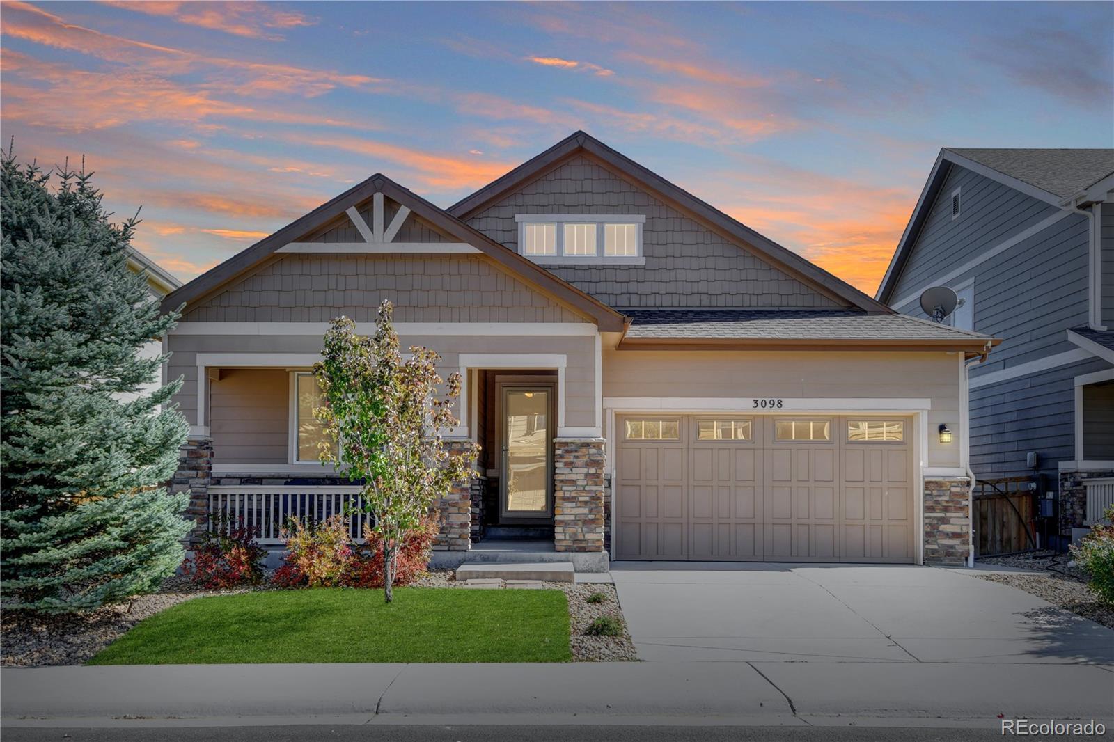 Photo of Listing #1910349