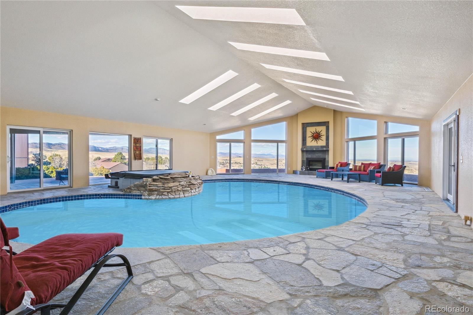 Photo of Listing #1919143