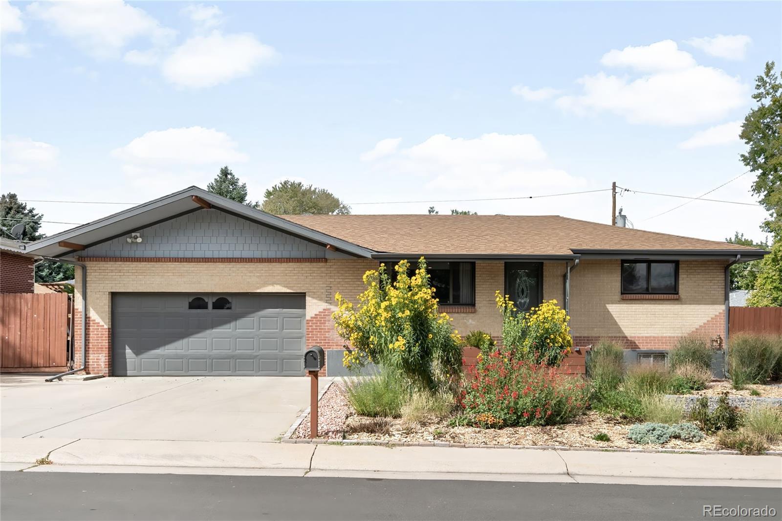 Photo of Listing #1929387