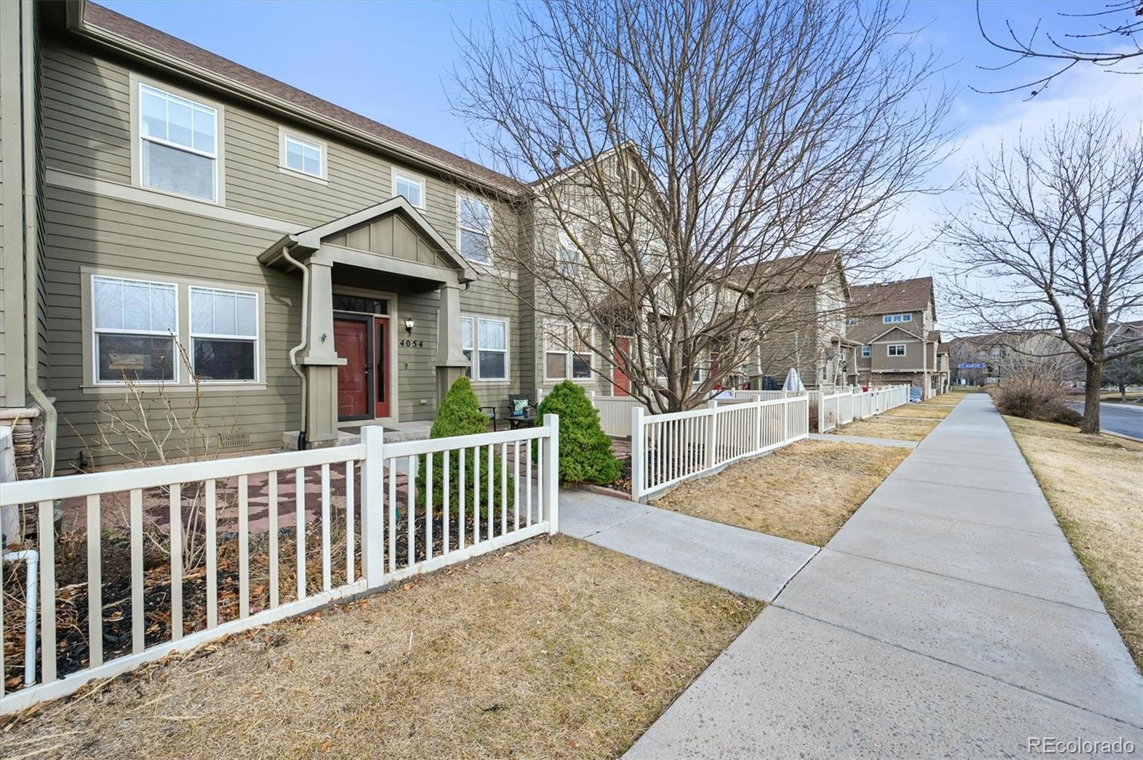 Photo of Listing #1935041