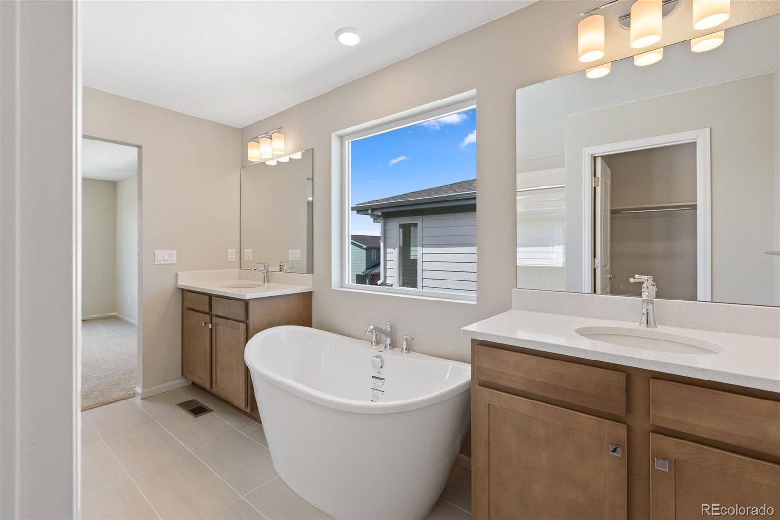 Photo of Listing #1944484