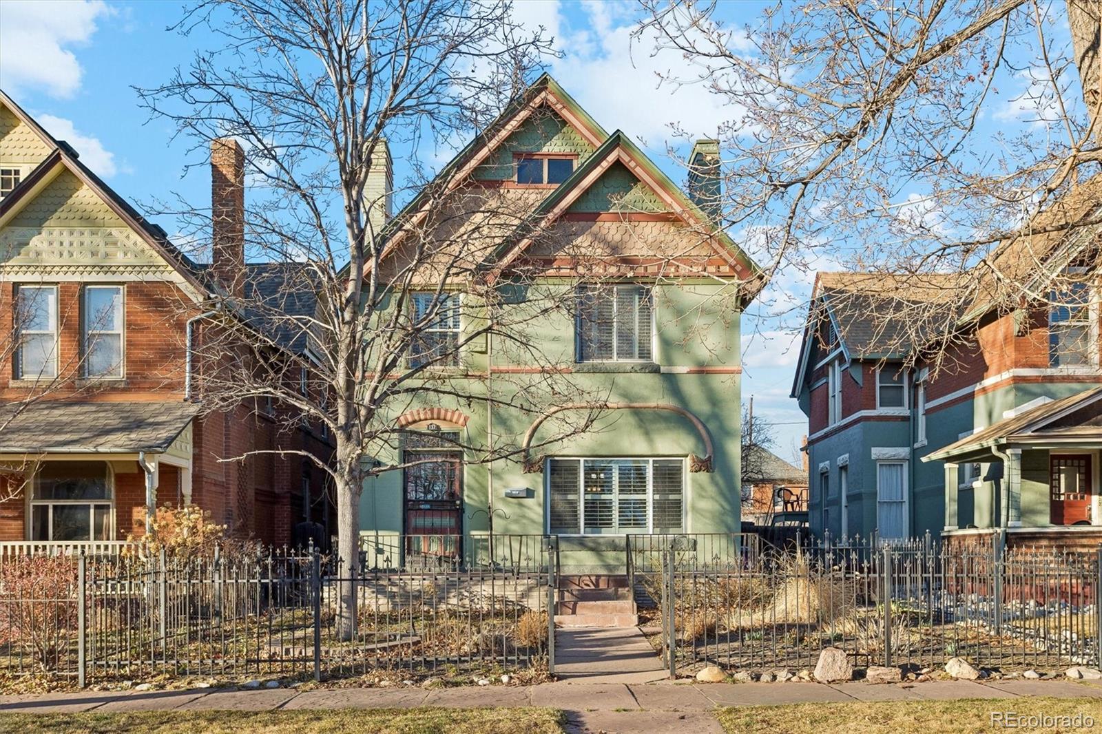 Photo of Listing #1945741