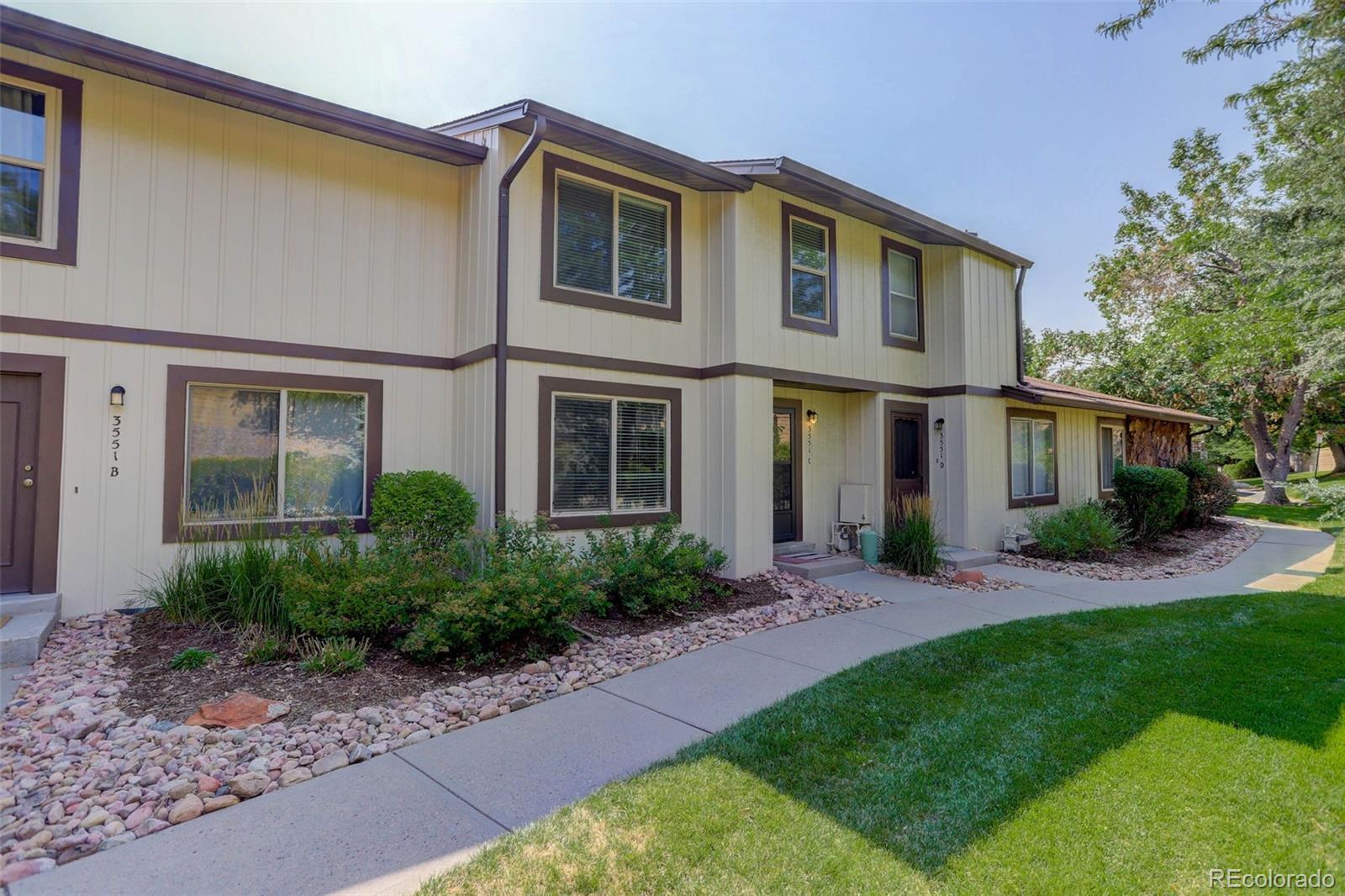 Photo of Listing #1951211