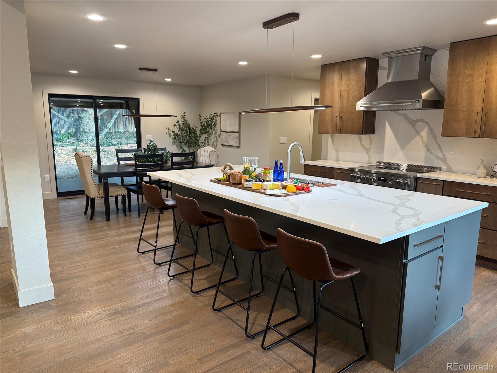 Photo of Listing #1957580