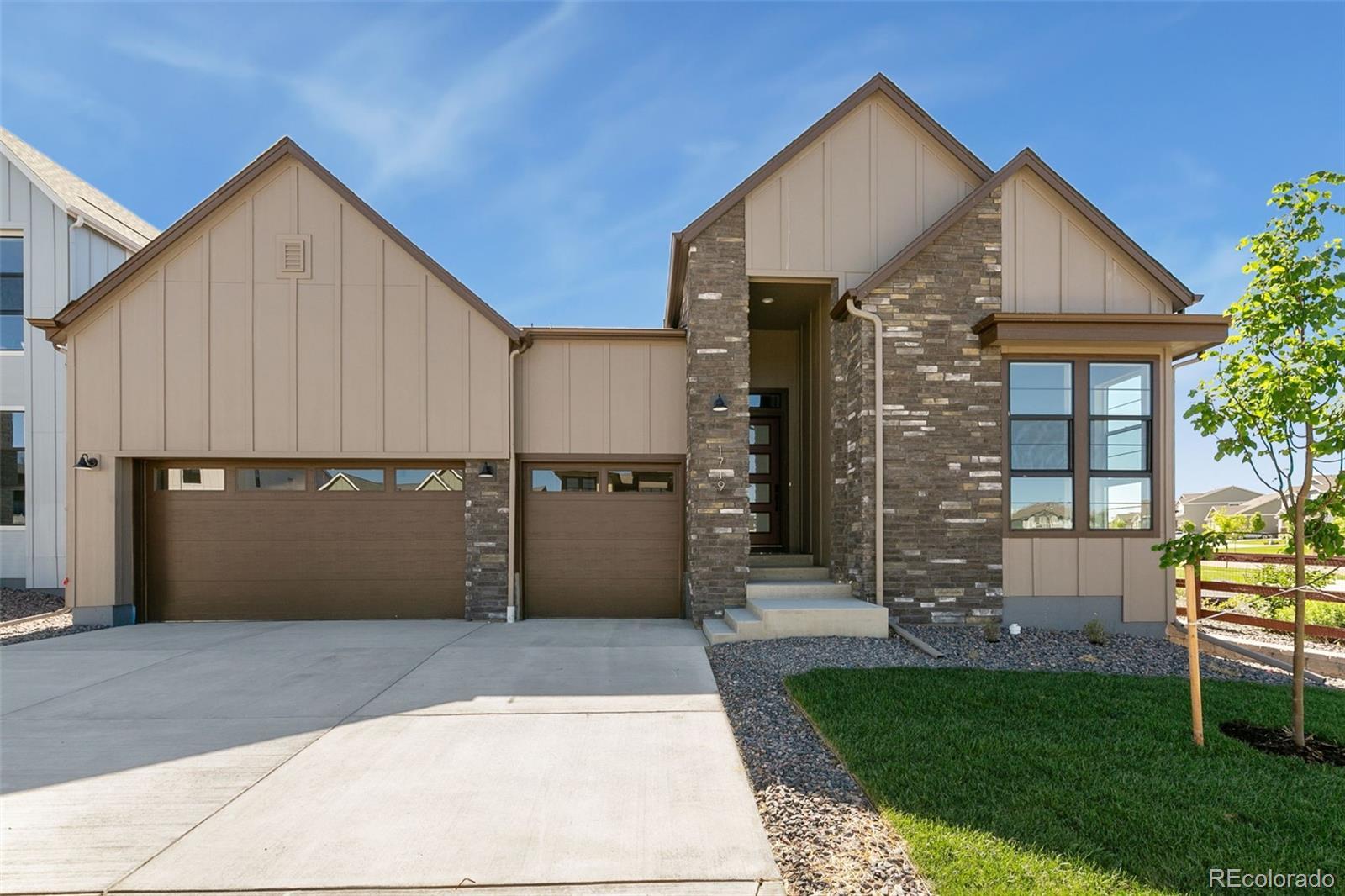 Photo of Listing #1977461