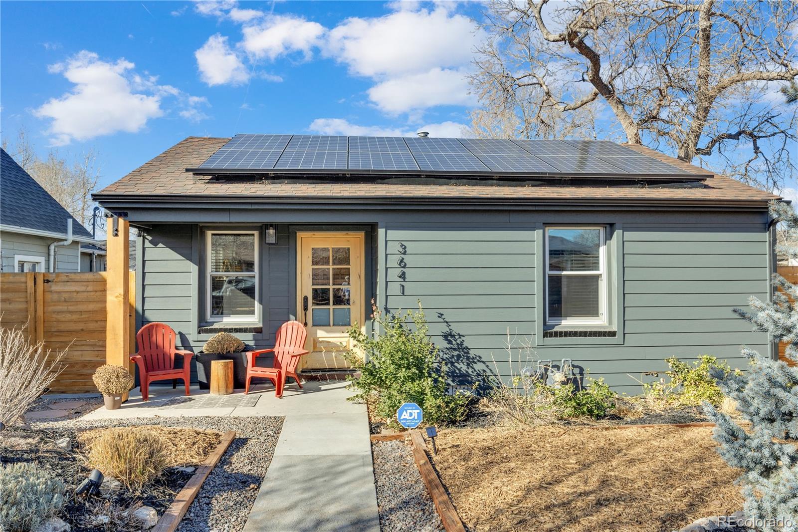 Photo of Listing #2015843