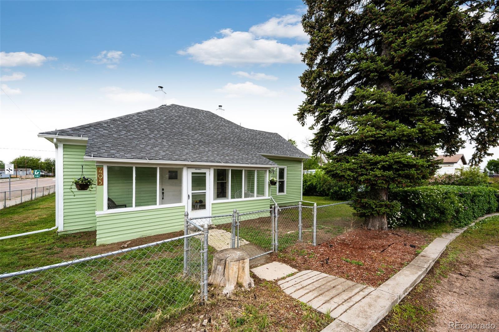 Photo of Listing #2022483