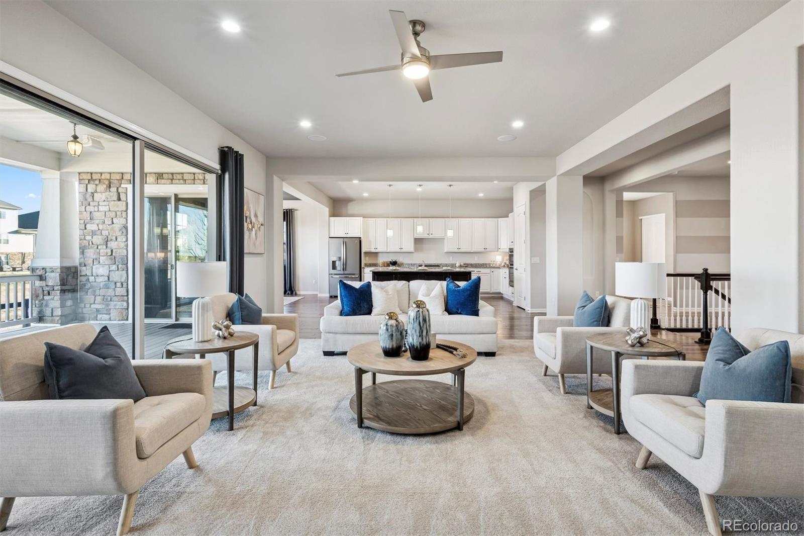 Photo of Listing #2028010