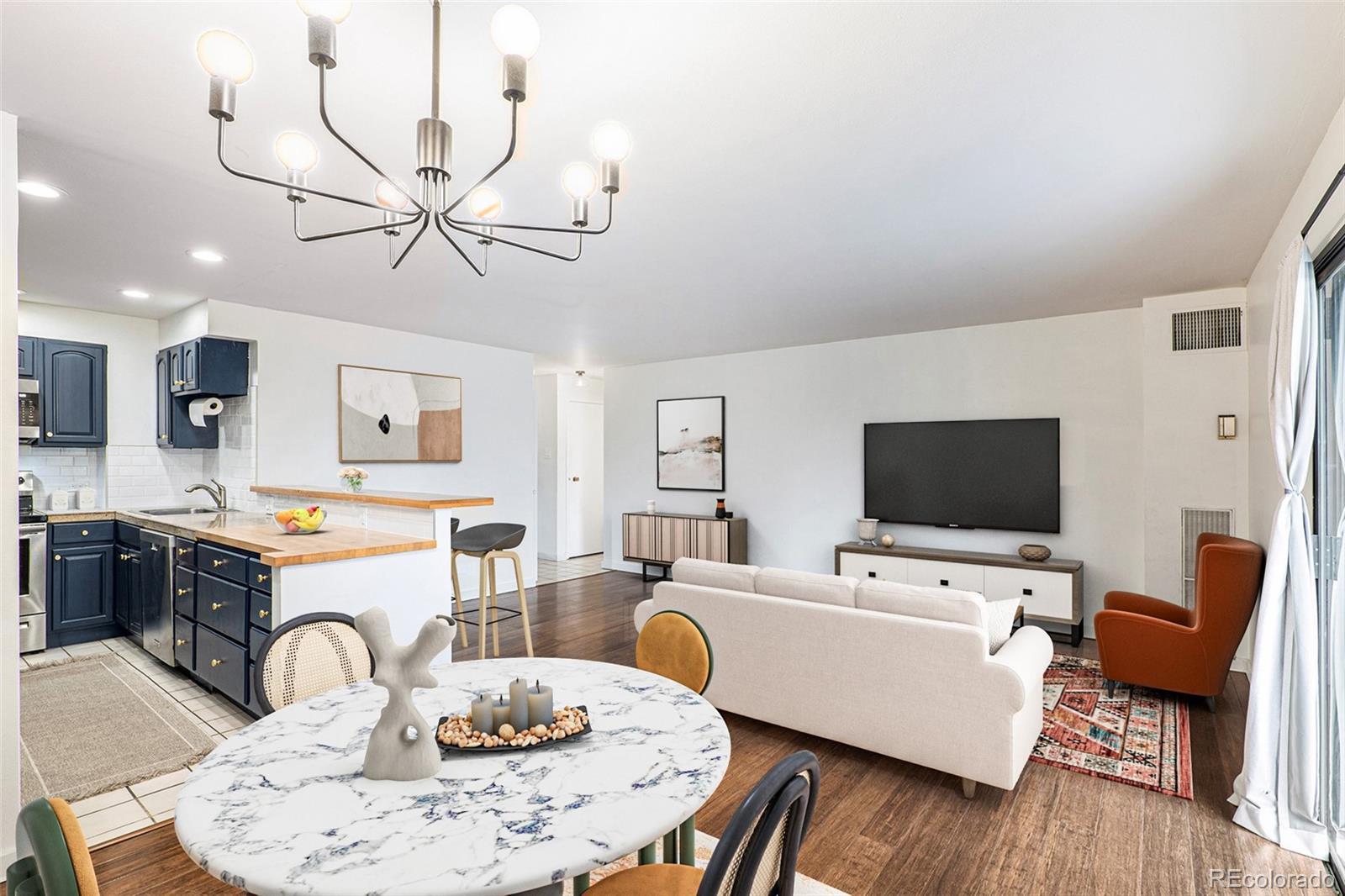 Photo of Listing #2029189