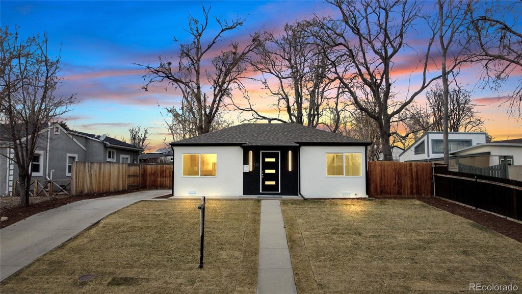 1551 W Hoye Place, Denver