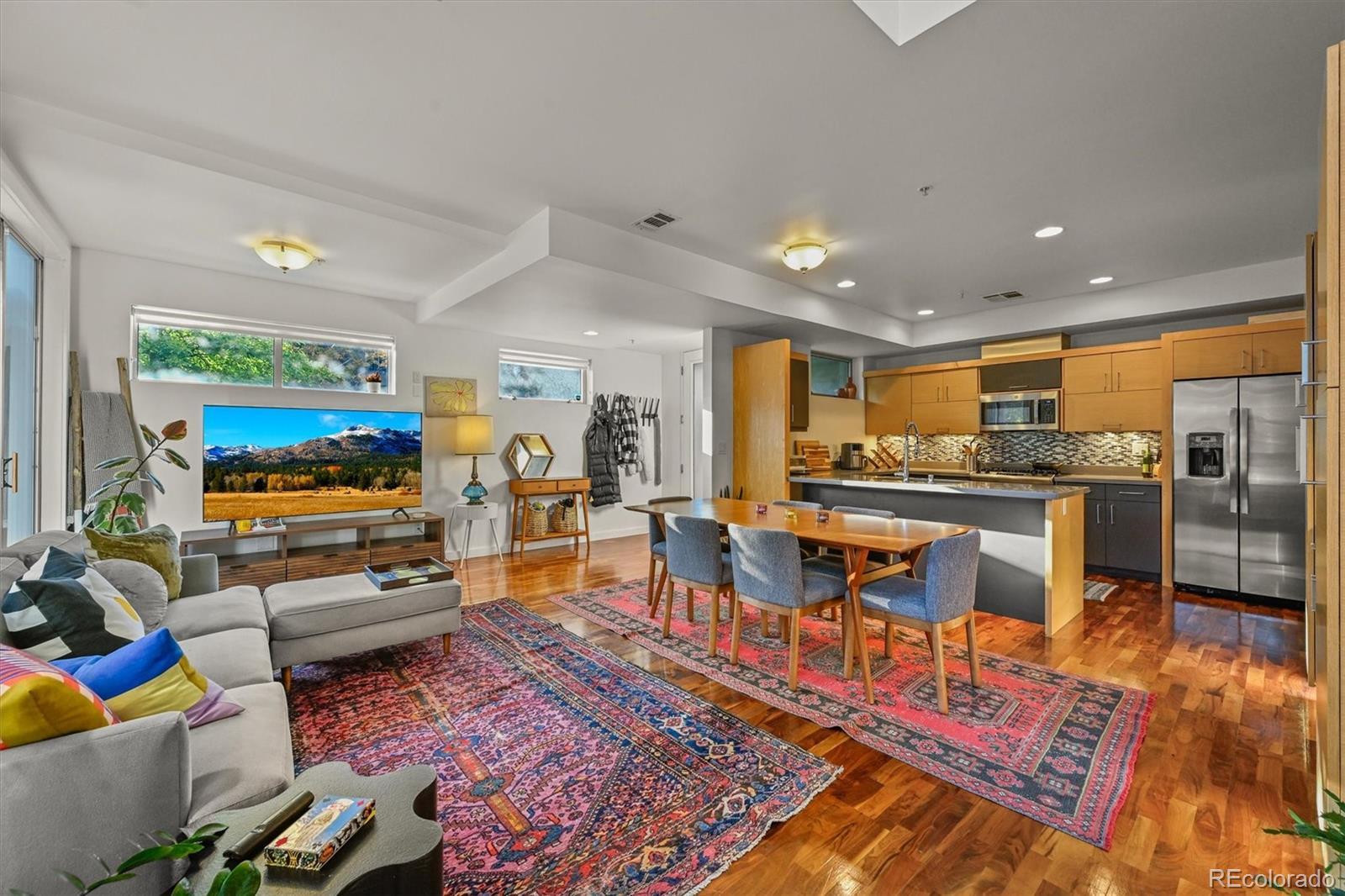 Photo of Listing #2034110