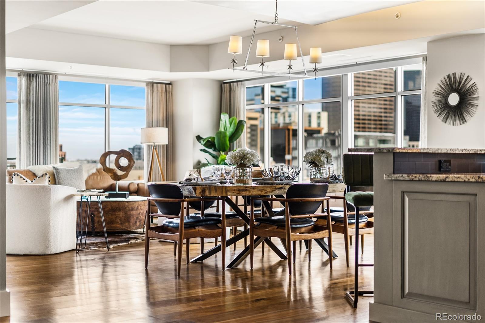 Photo of Listing #2037649