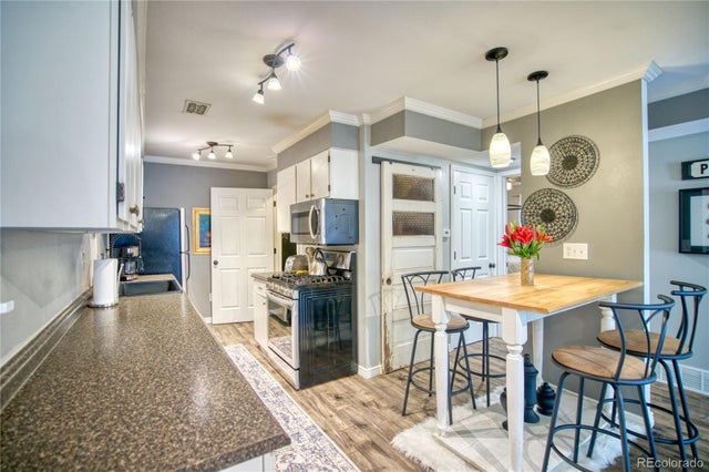 348 Collyer Street 105, Longmont