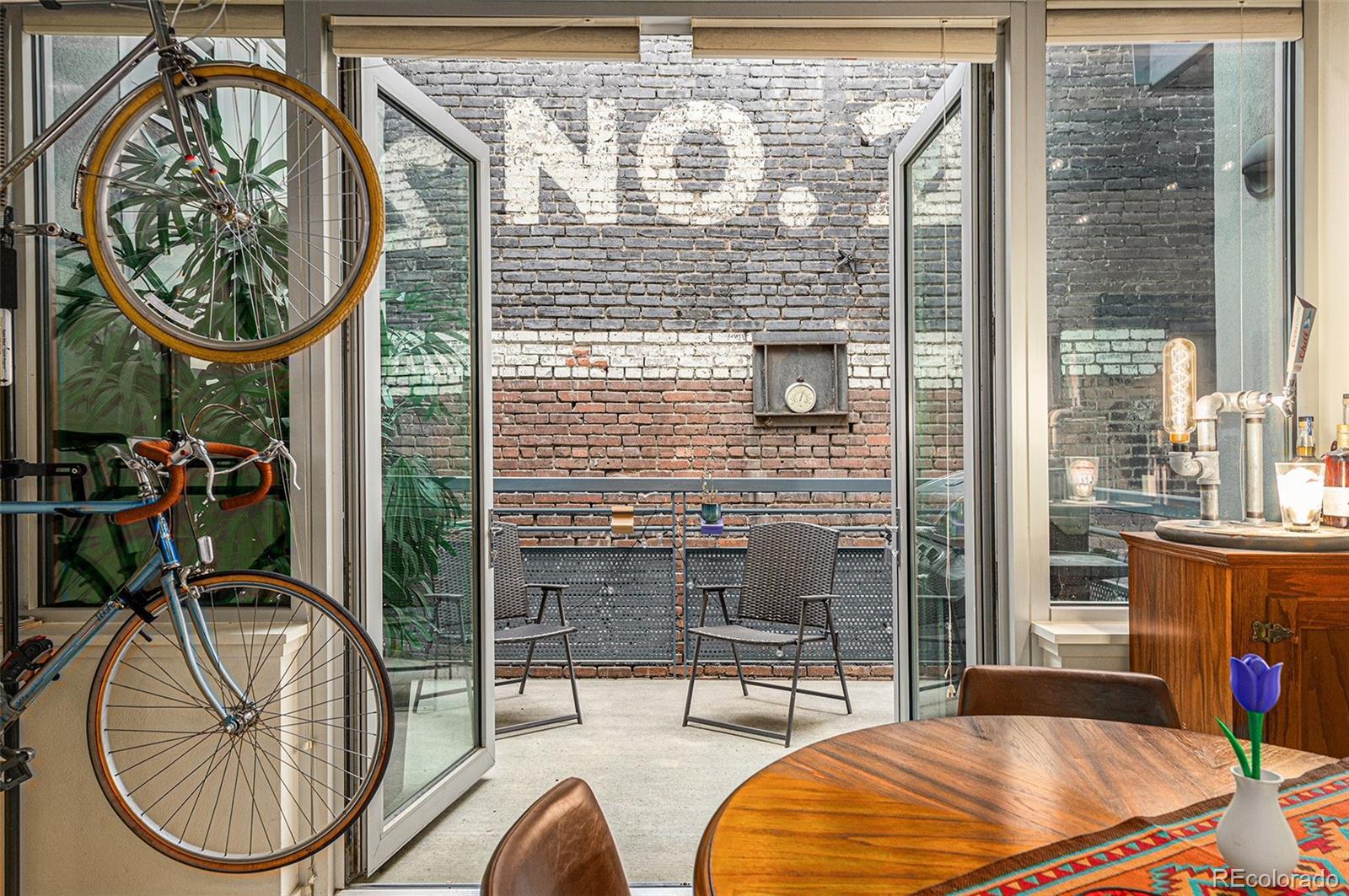 Photo of Listing #2043165