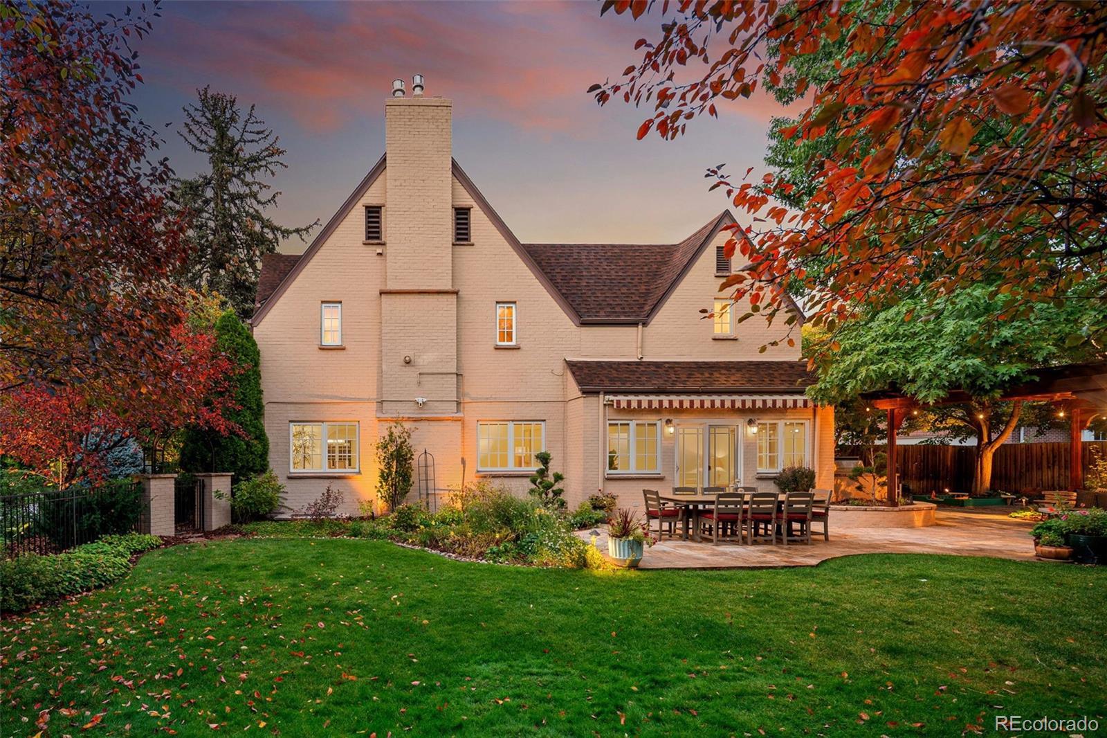 Photo of Listing #2044393