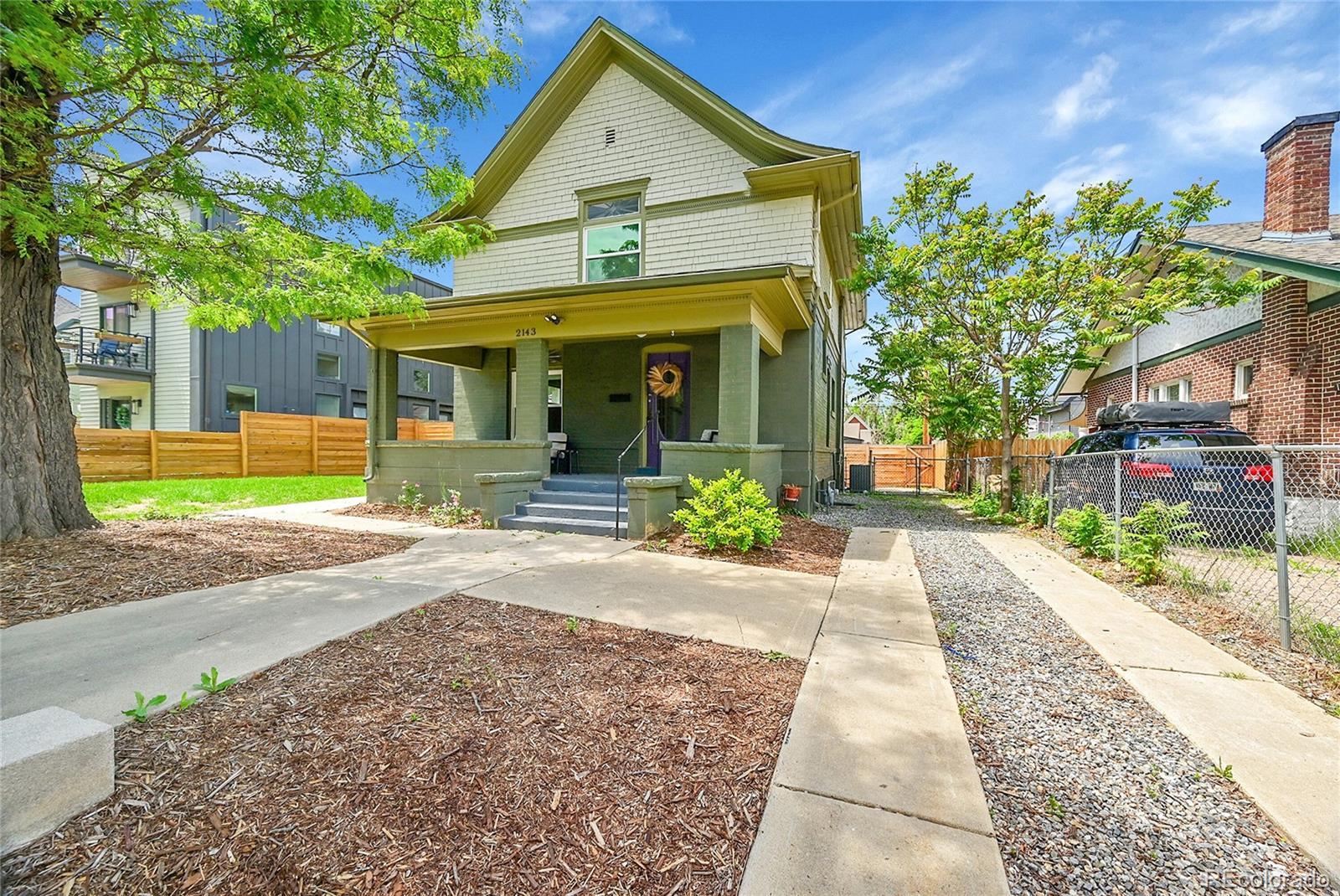 Photo of Listing #2044659