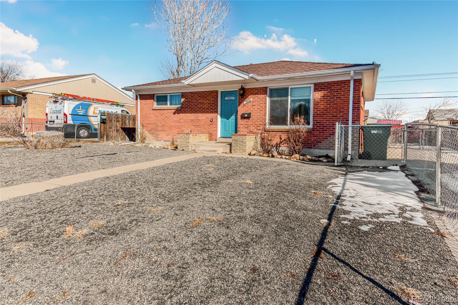 Photo of Listing #2055040