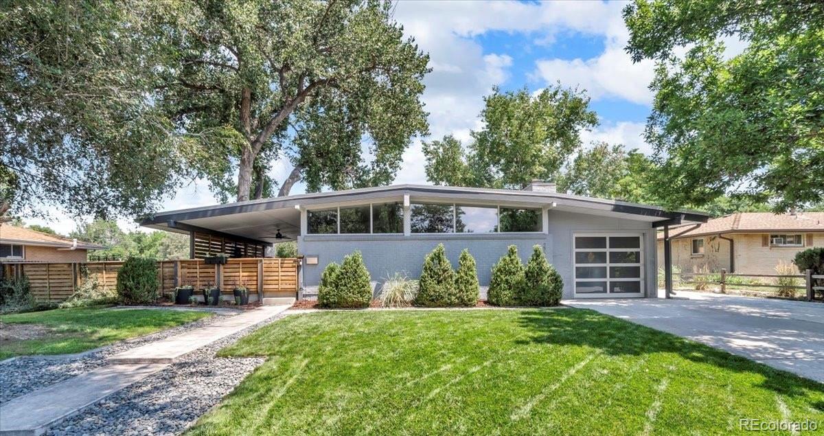 Photo of Listing #2055593