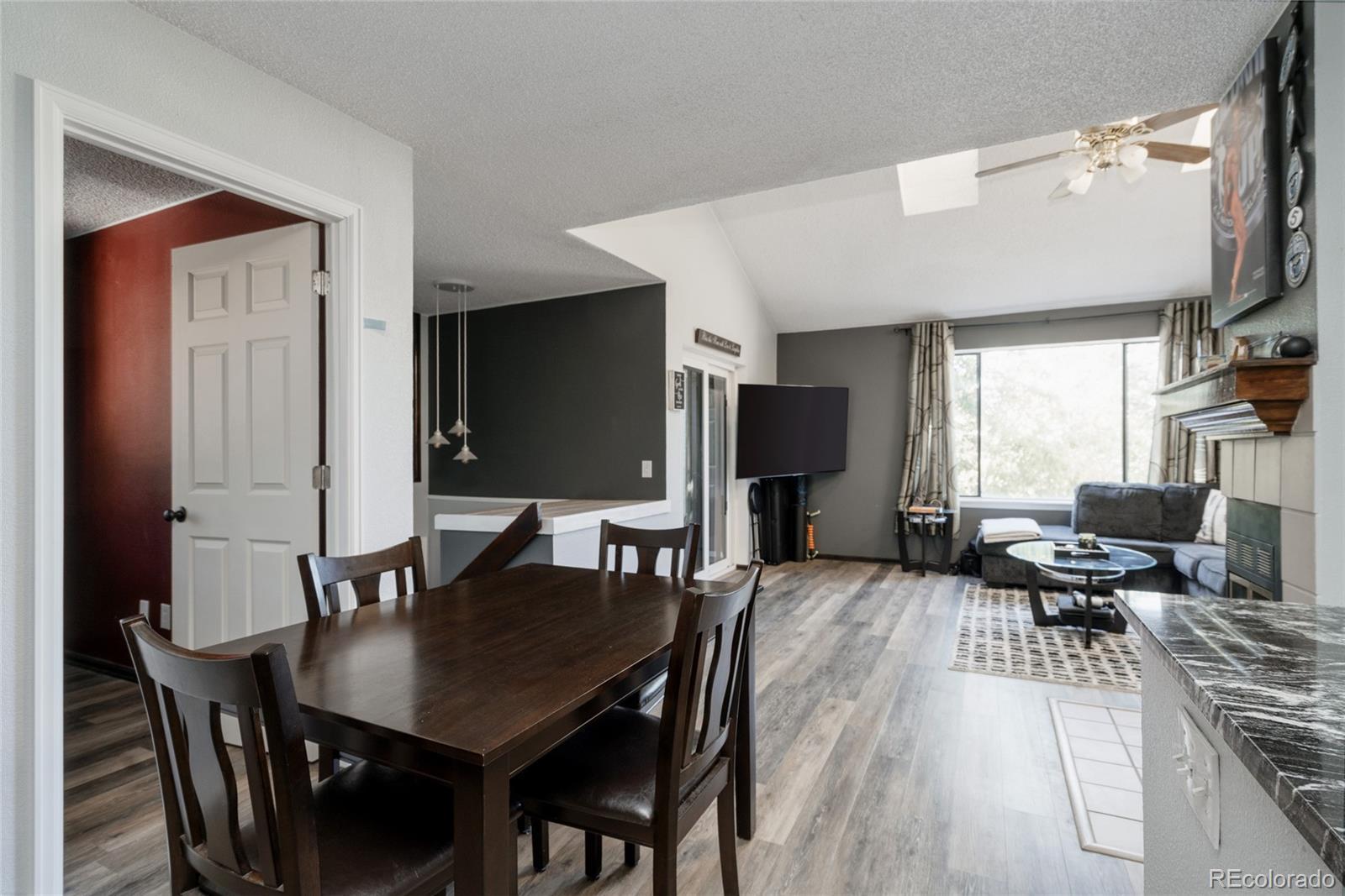 Photo of Listing #2059426