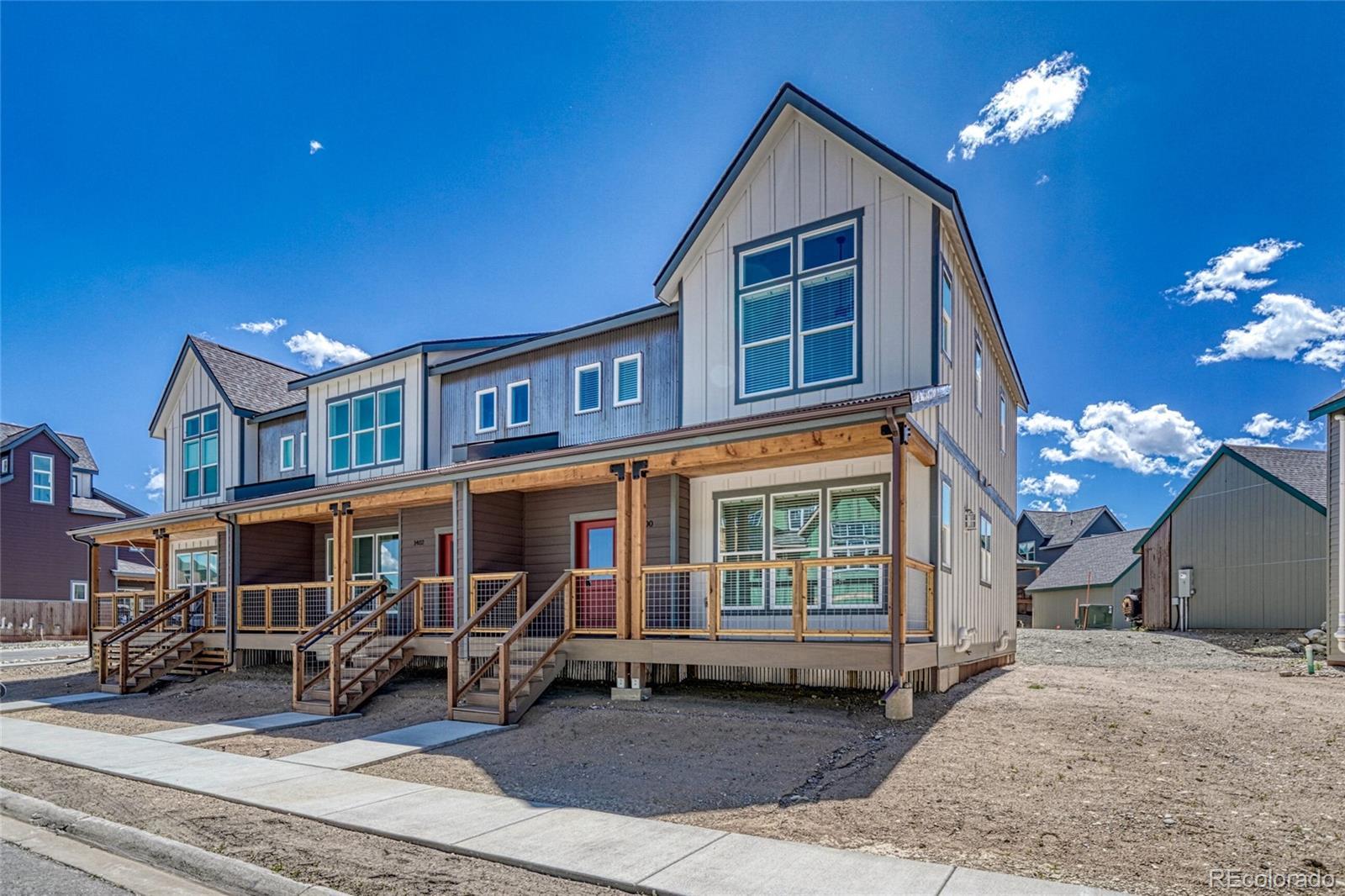 Photo of Listing #2070747