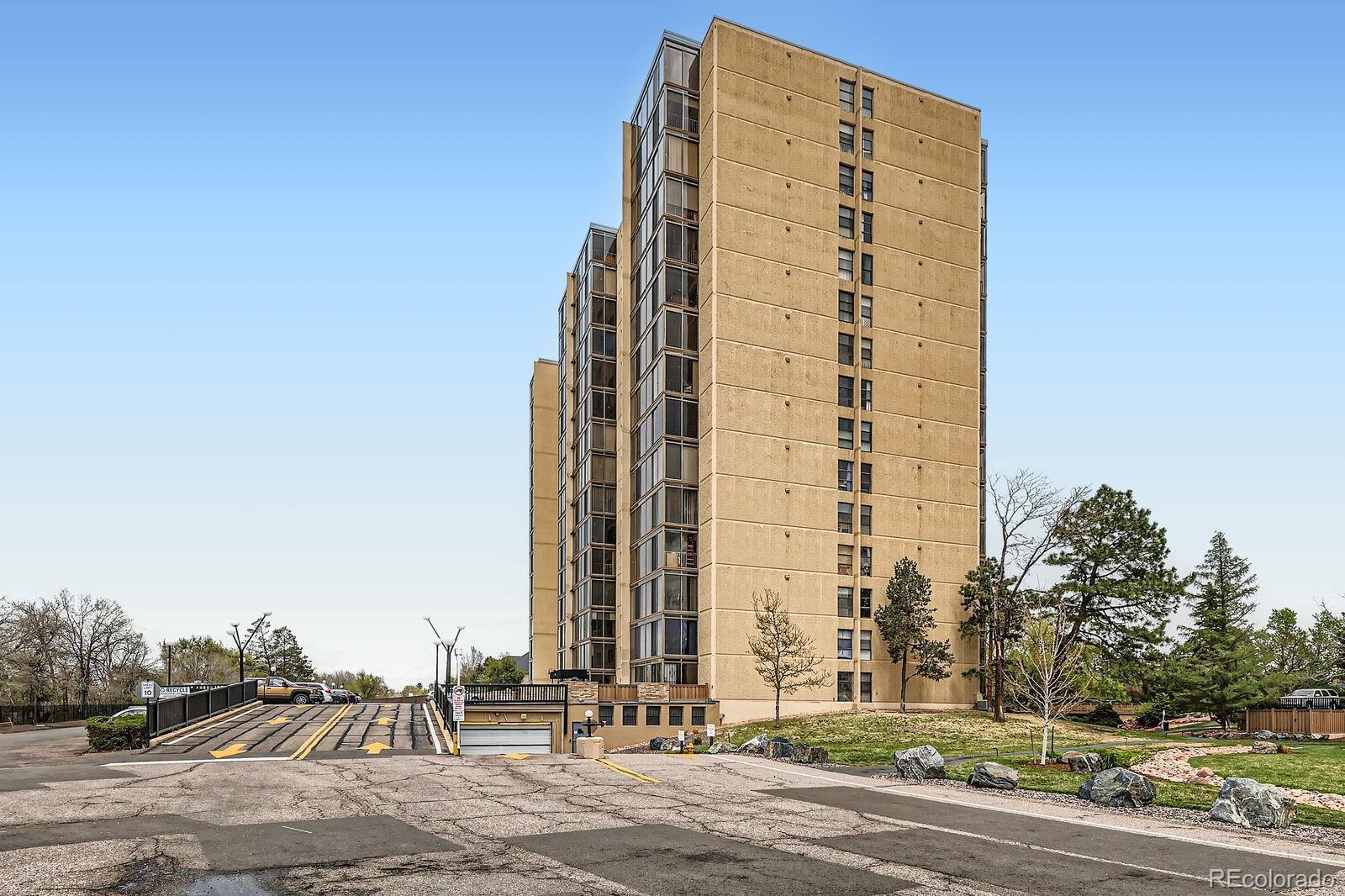 Photo of Listing #2076874