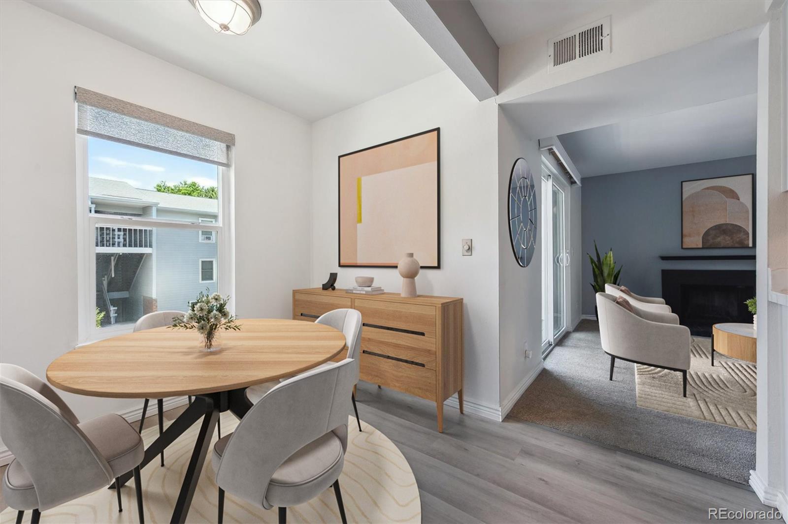 Photo of Listing #2082410