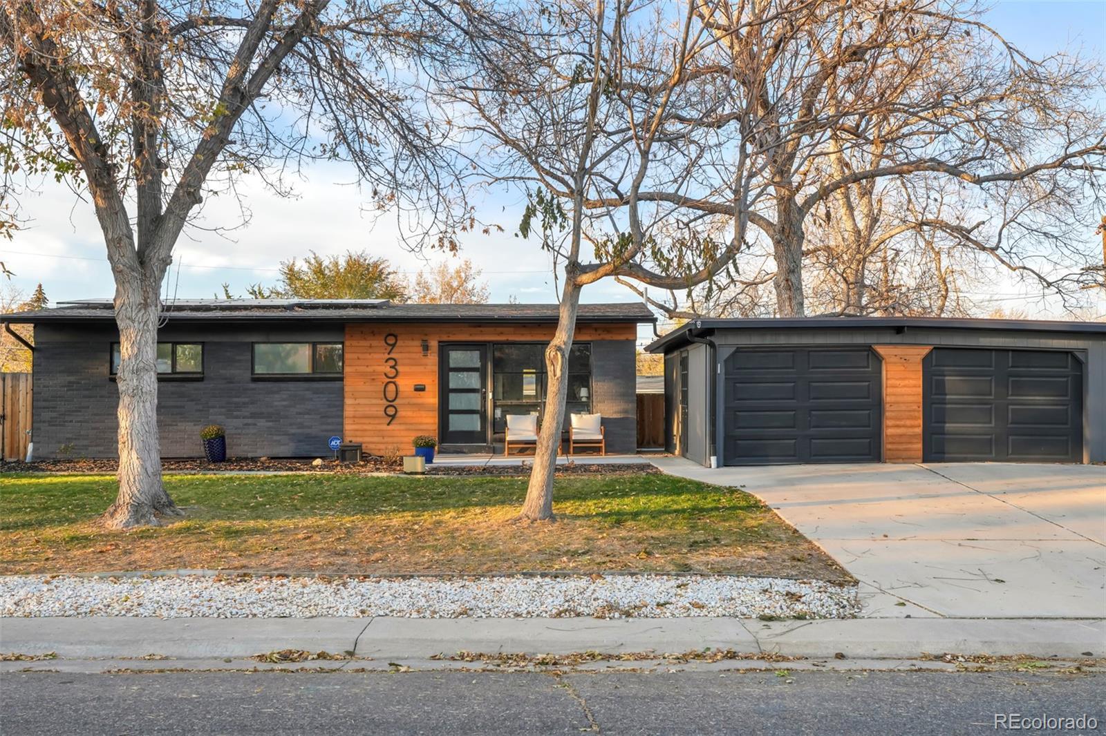 Photo of Listing #2088373