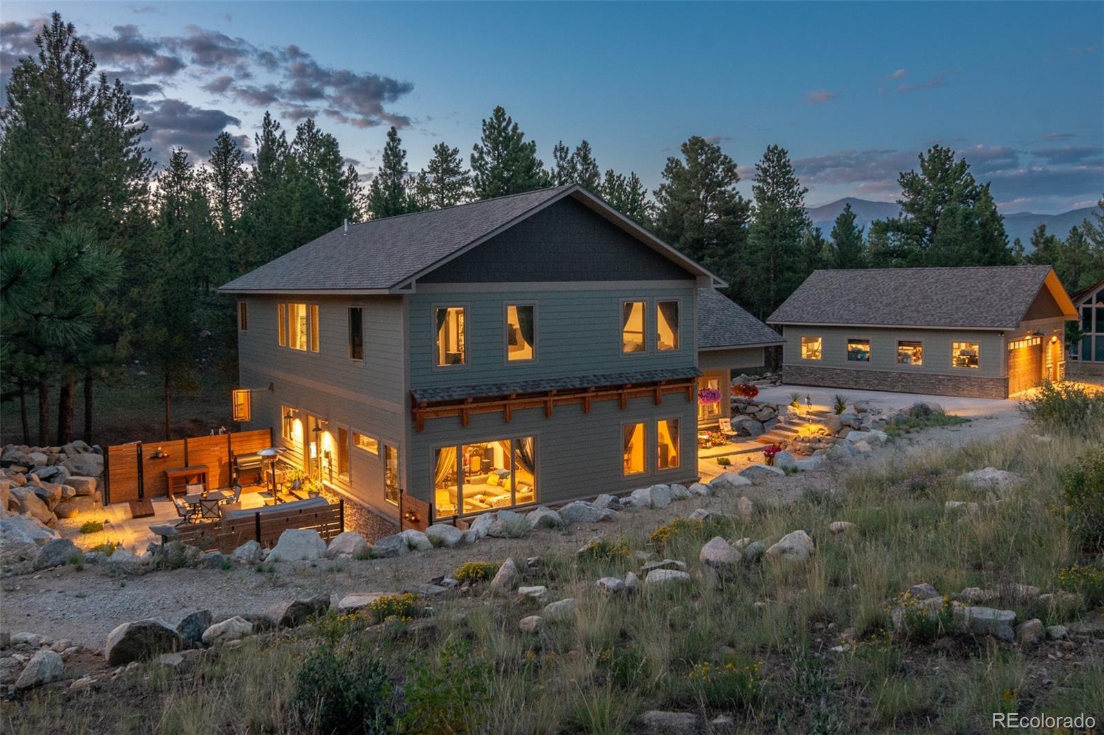 Photo of Listing #2100115