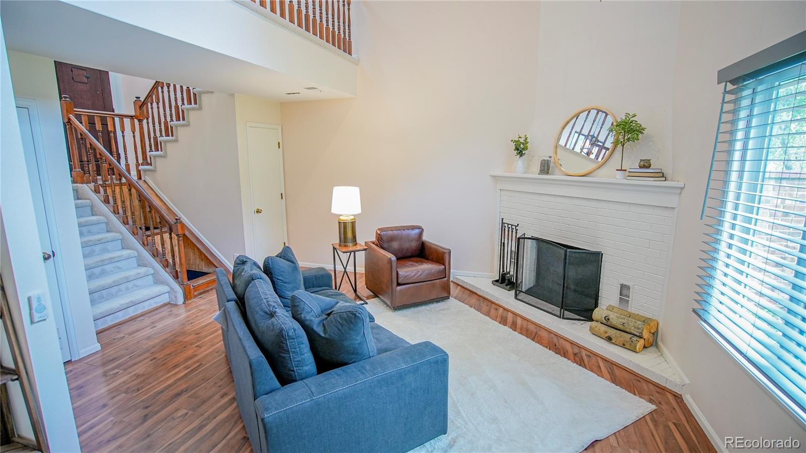 Photo of Listing #2102346