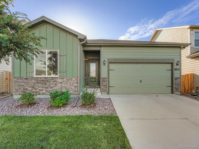 8835 Waco Court, Commerce City
