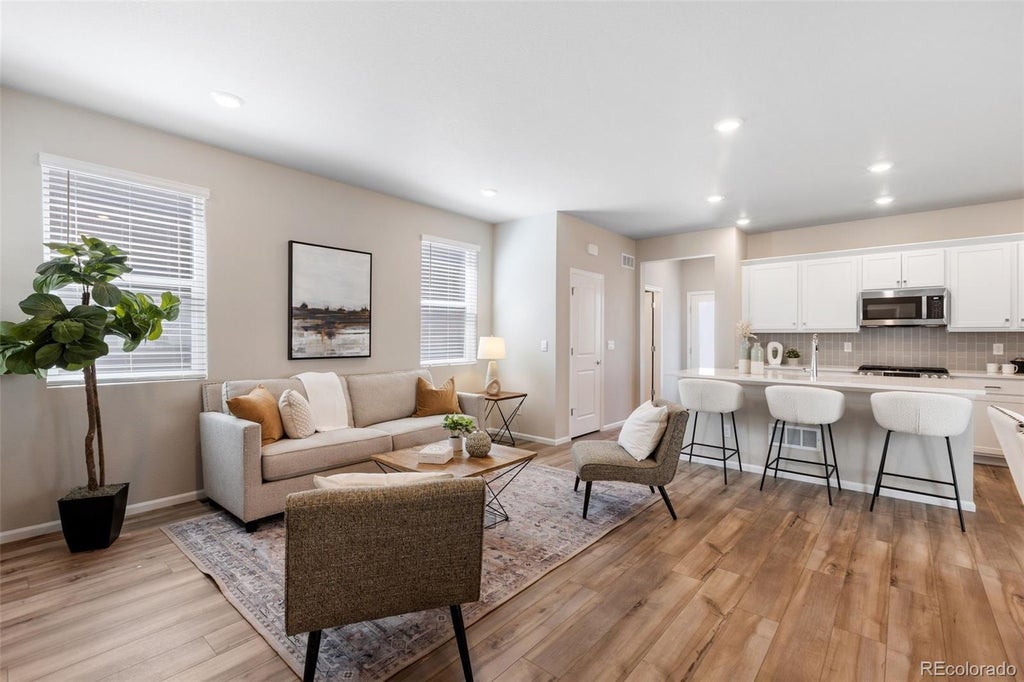 21081 E 63rd Drive, Aurora