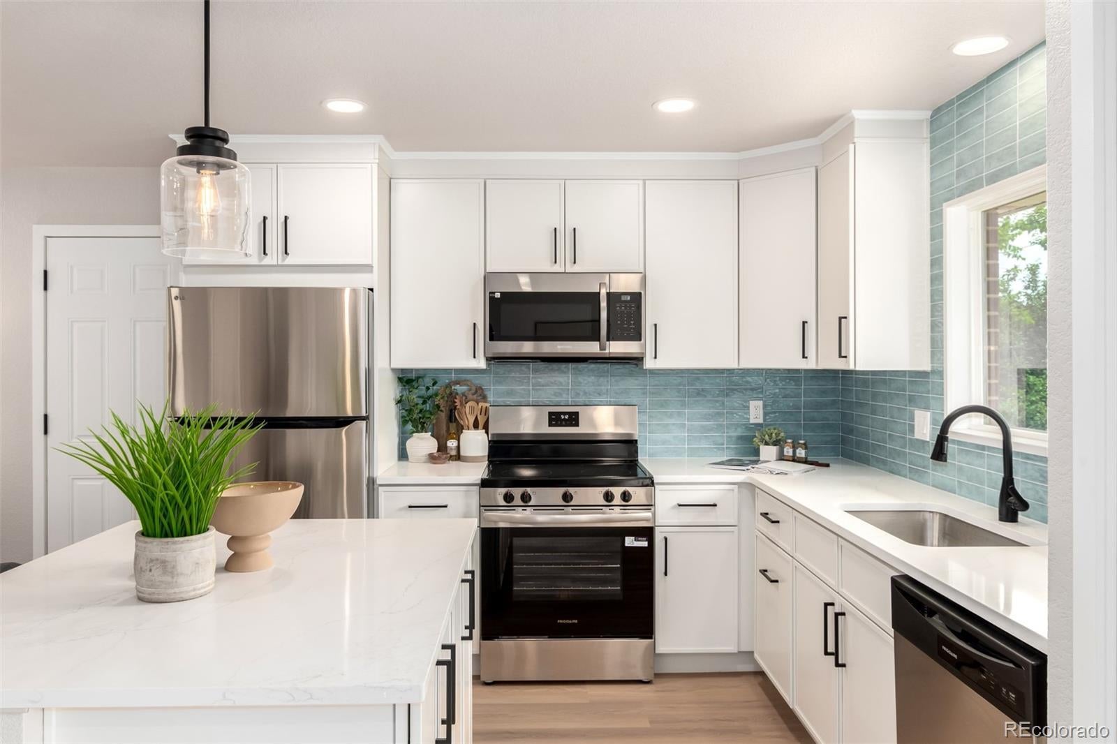 Photo of Listing #2151272