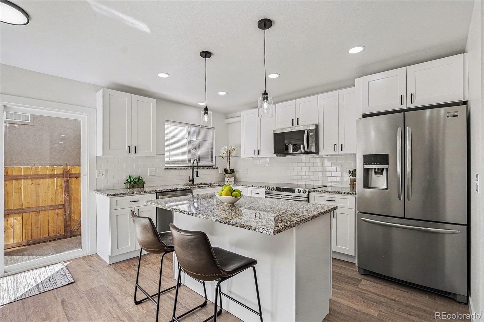 Photo of Listing #2170015