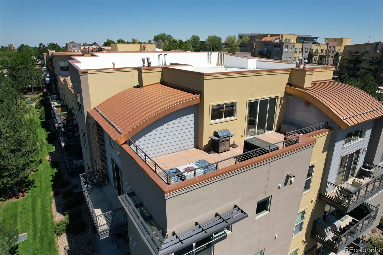 Photo of Listing #2180009