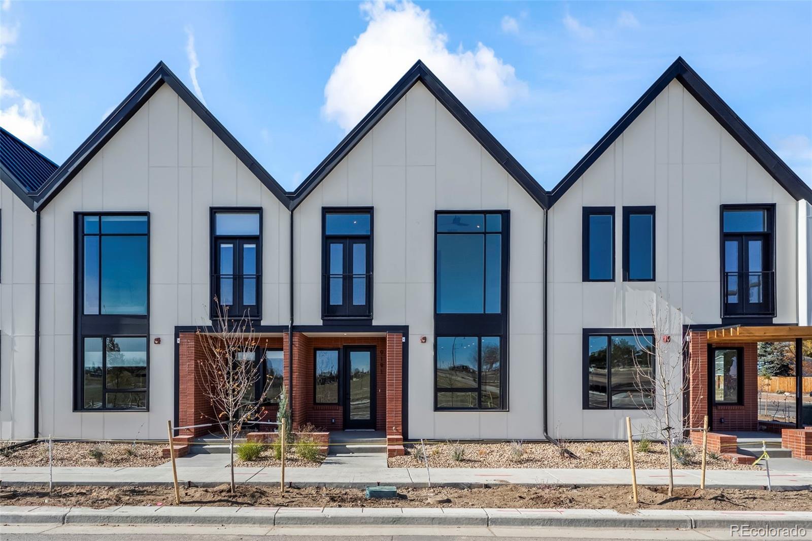 Photo of Listing #2193354