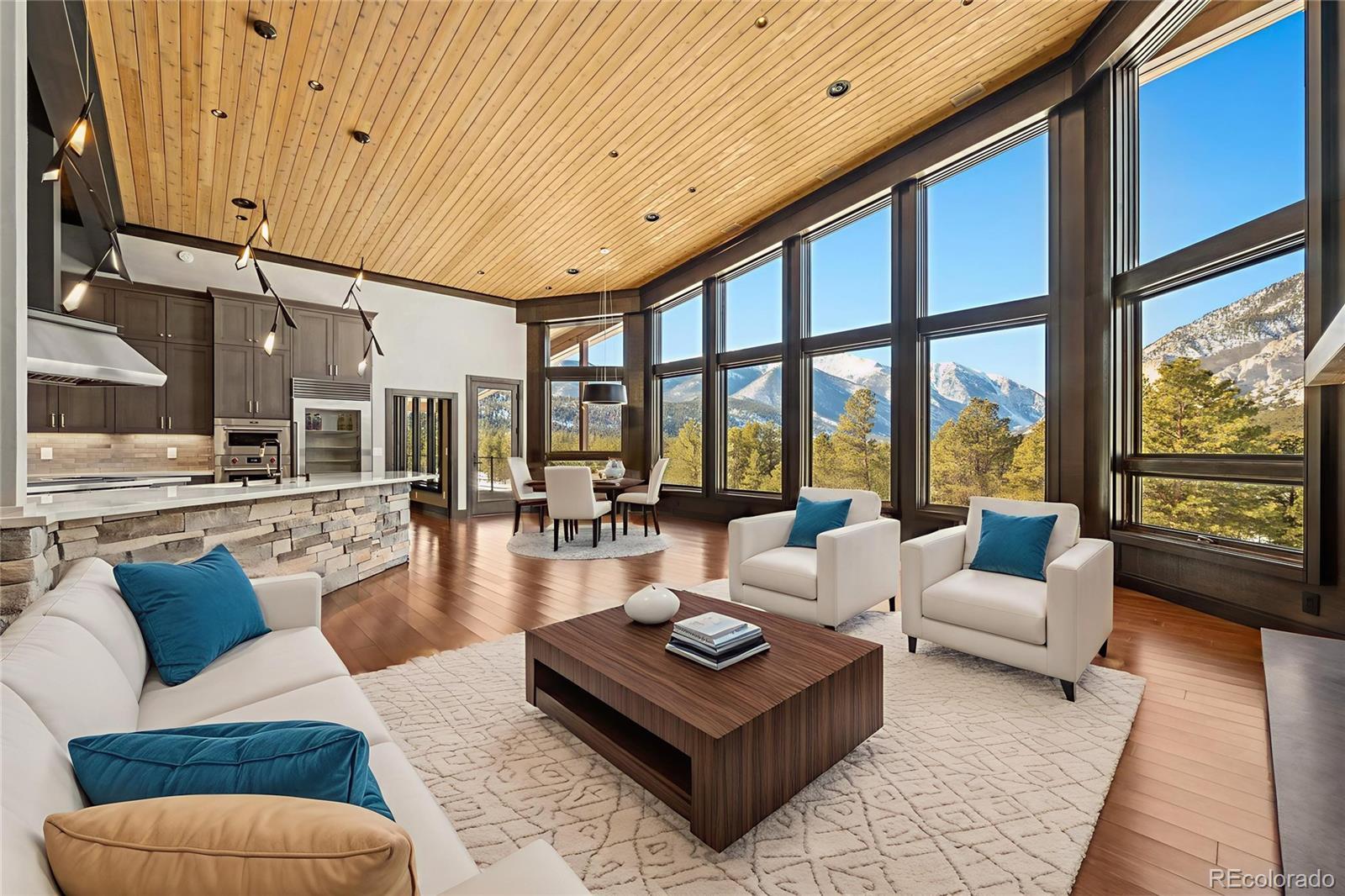 Photo of Listing #2212295