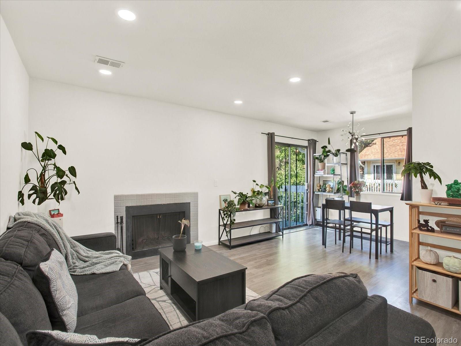 Photo of Listing #2217718