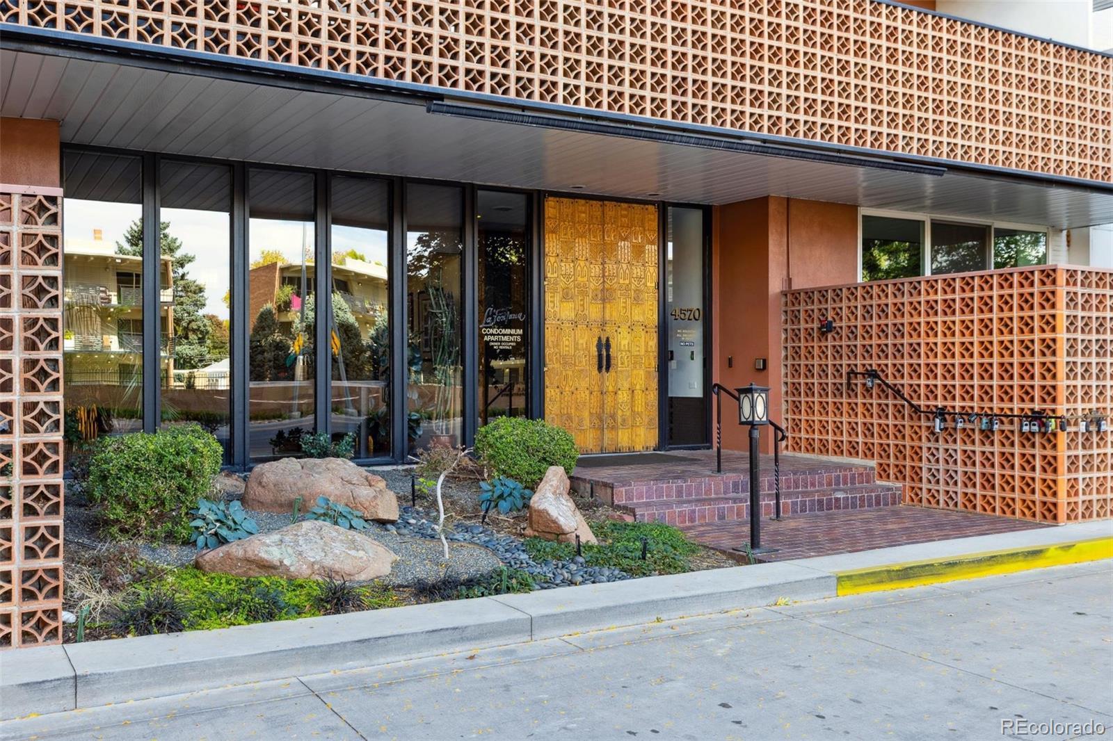 Photo of Listing #2218712